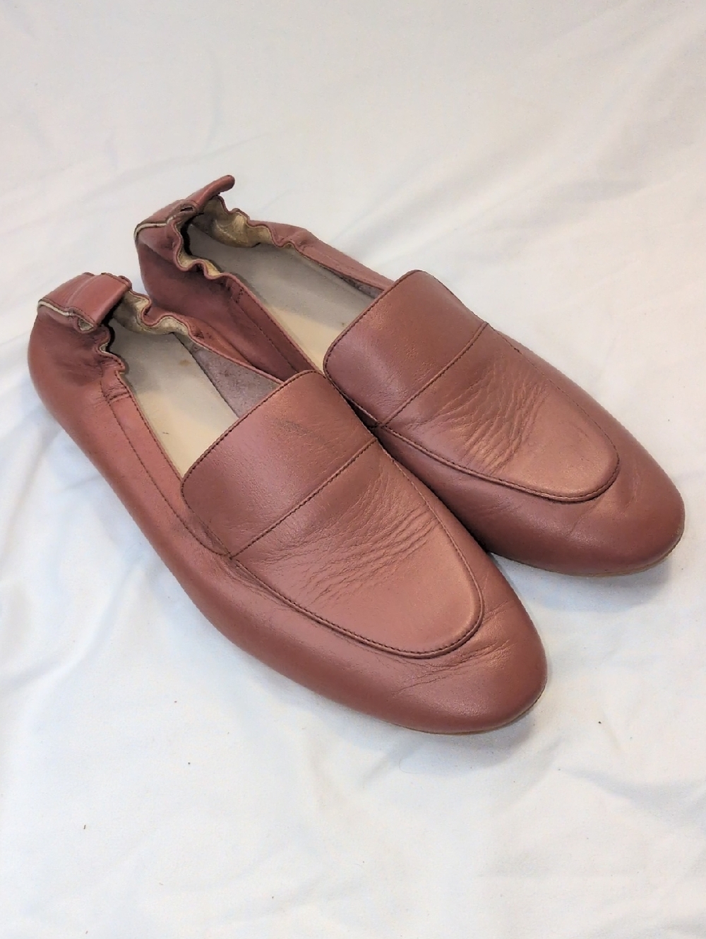 Everlane Women's Slip-On Leather Loafers in Dusty Rose, Size 9